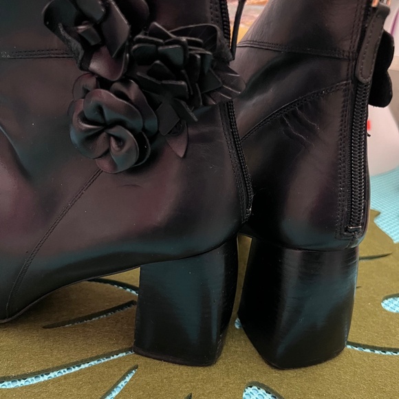 Tory Burch Black Leather Booties - Picture 1 of 6
